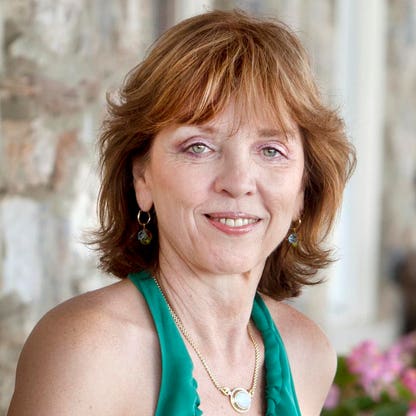 Nora Roberts Net Worth